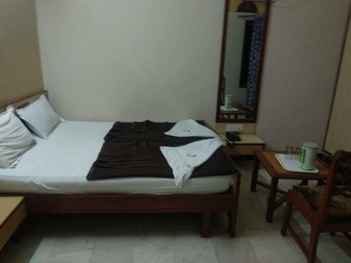 Hotel Rajwada International Belagavi Zewnętrze zdjęcie